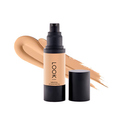 Look Academy™ Natural Mineral Foundation SPF15