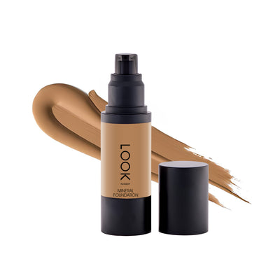 Look Academy™ Natural Mineral Foundation SPF15